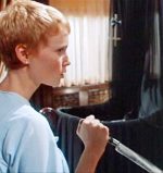 Rosemary grabs a knife in Roman Polanski's 1968 horror film Rosemary's Baby.